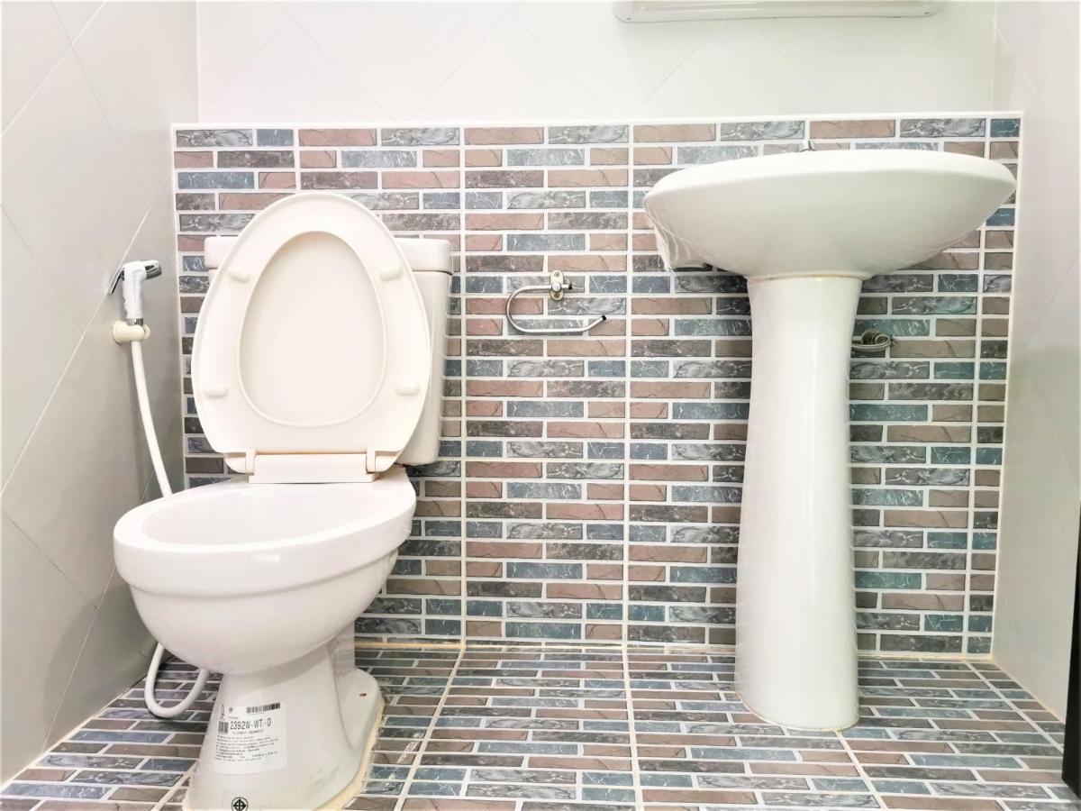 Hua Hin Irooms מראה חיצוני תמונה